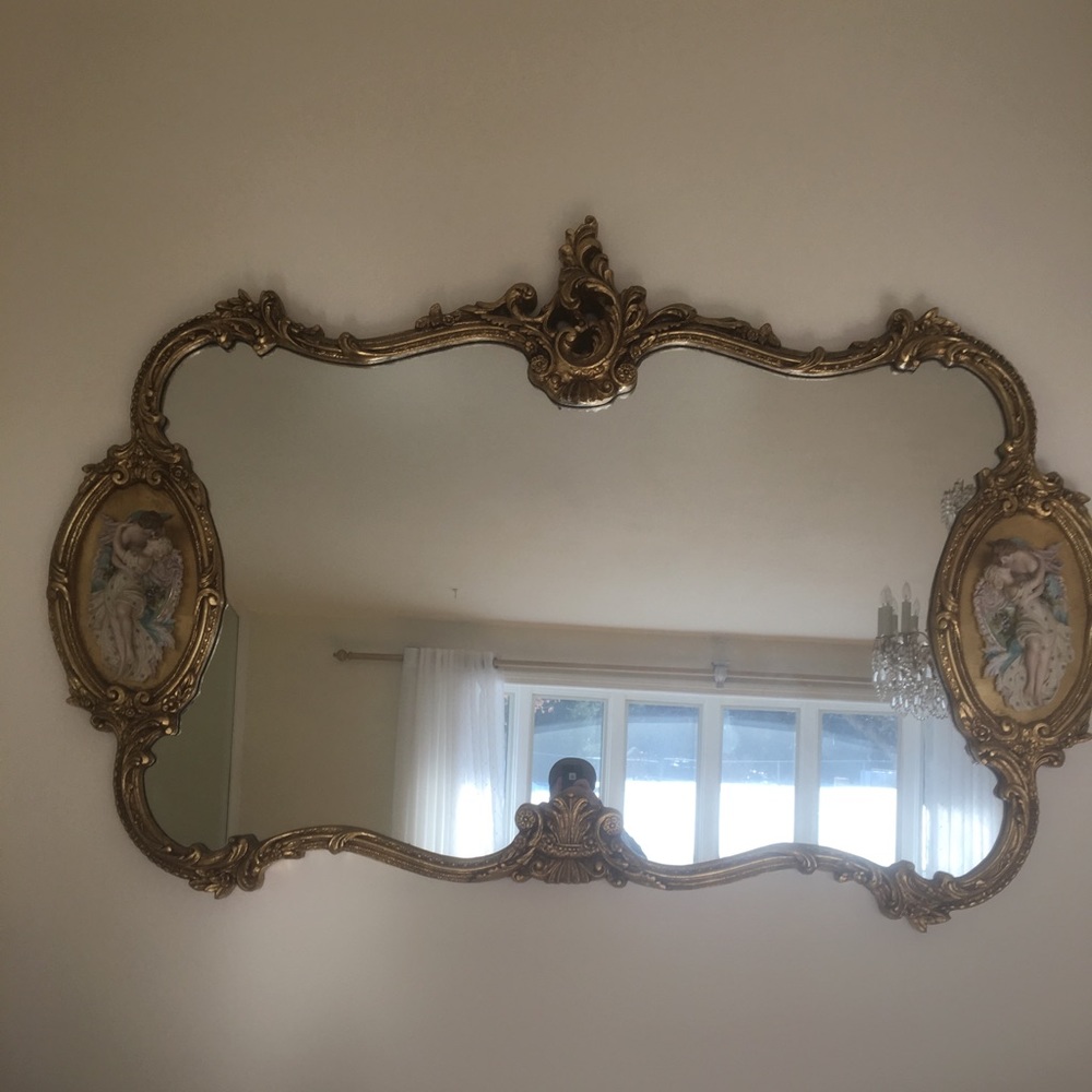 Breathtaking antique mirror detailed  made Italy